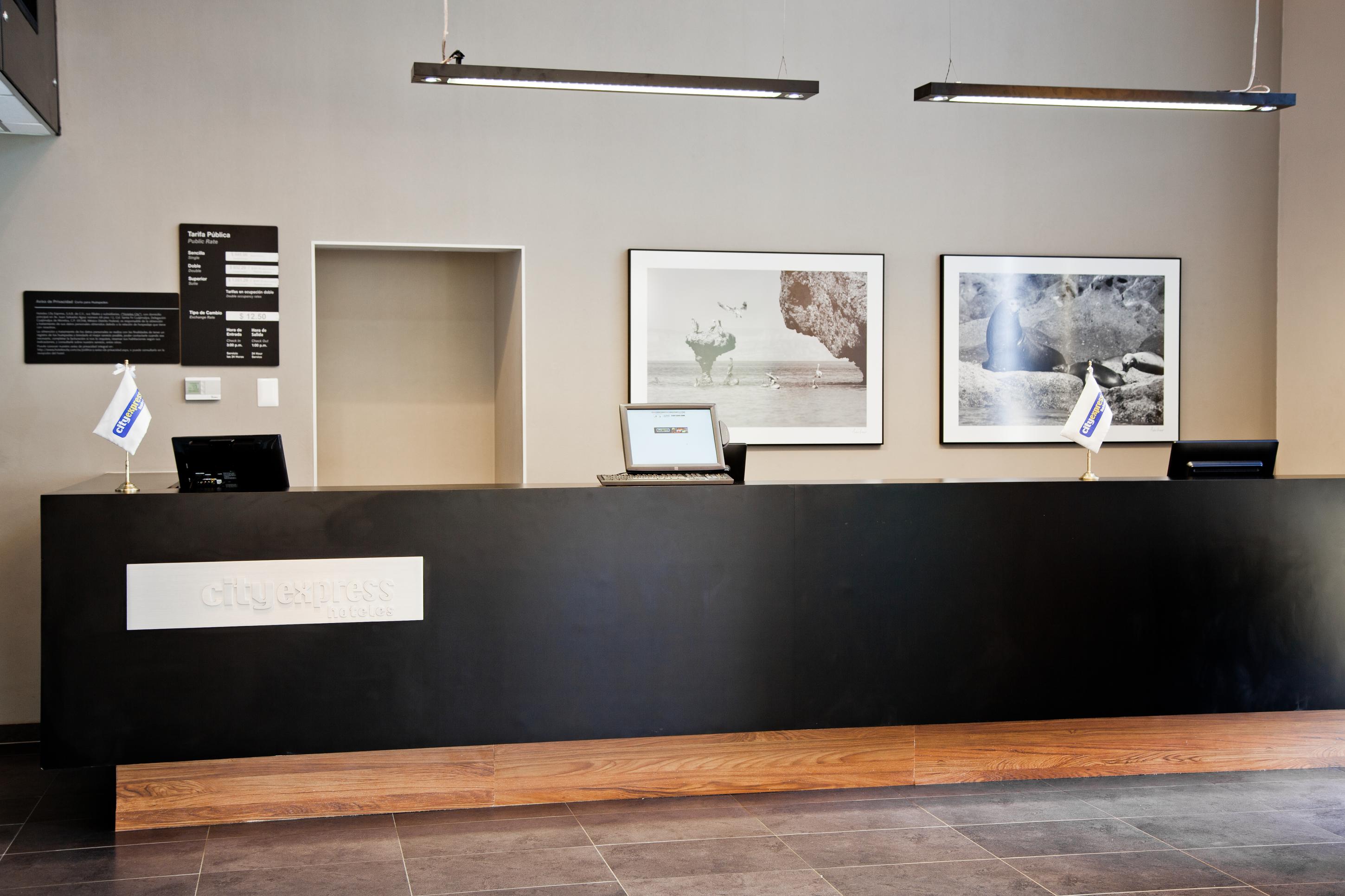 City Express By Marriott La Paz Luaran gambar