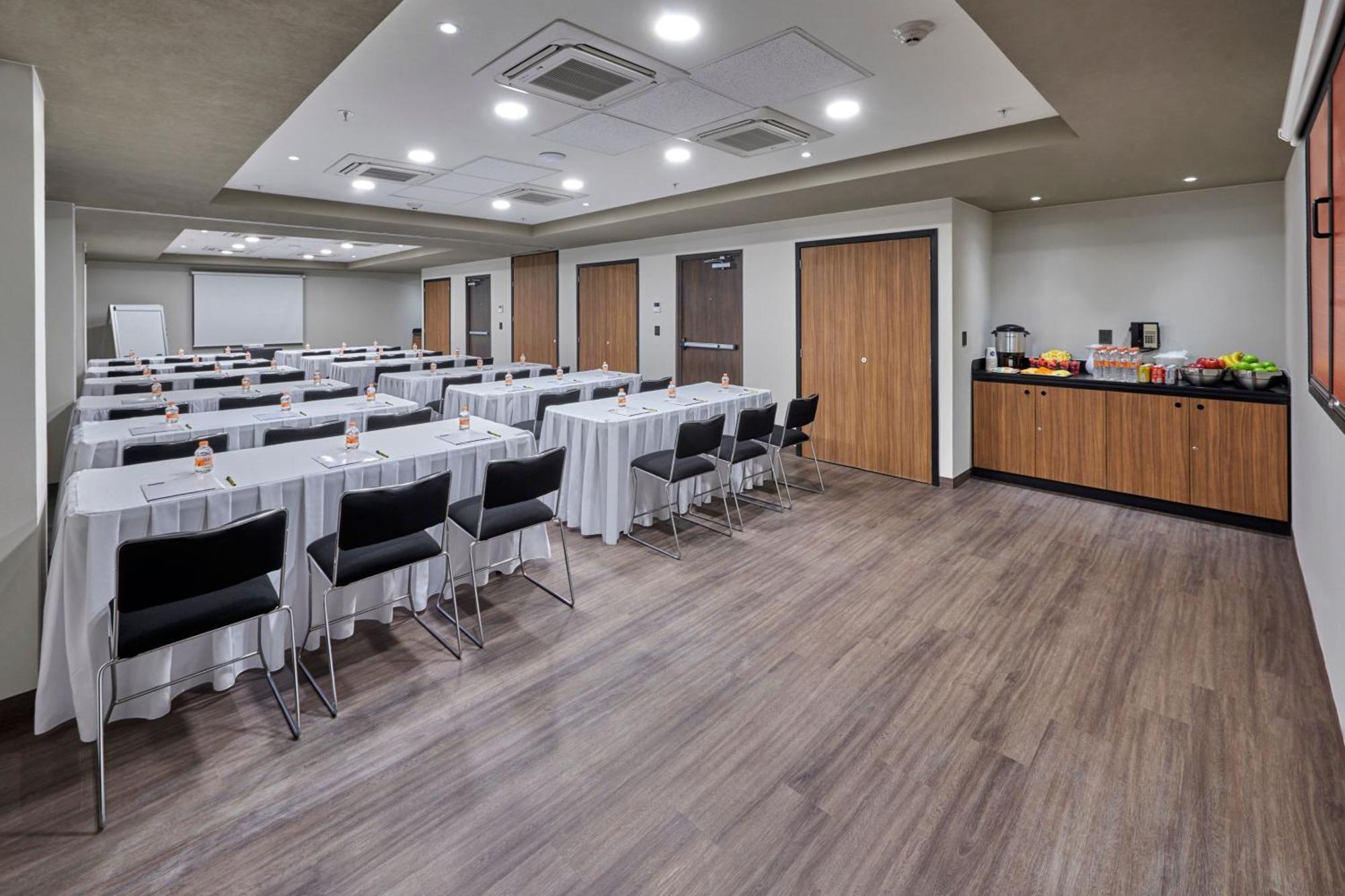 City Express By Marriott La Paz Luaran gambar