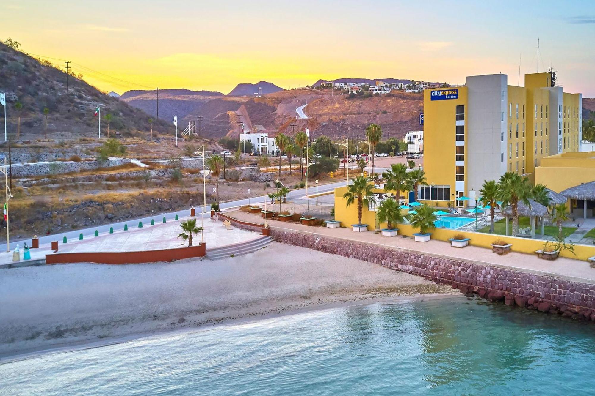 City Express By Marriott La Paz Luaran gambar