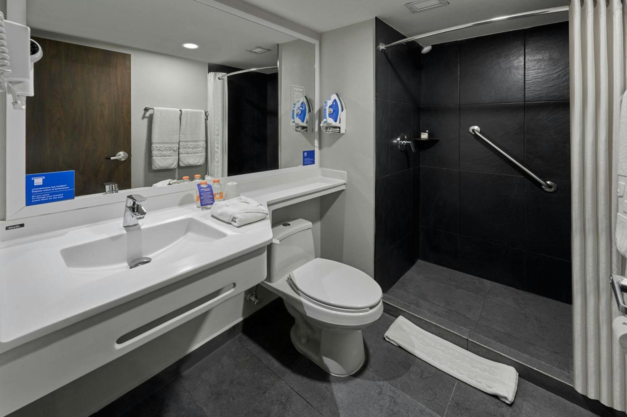 City Express By Marriott La Paz Luaran gambar